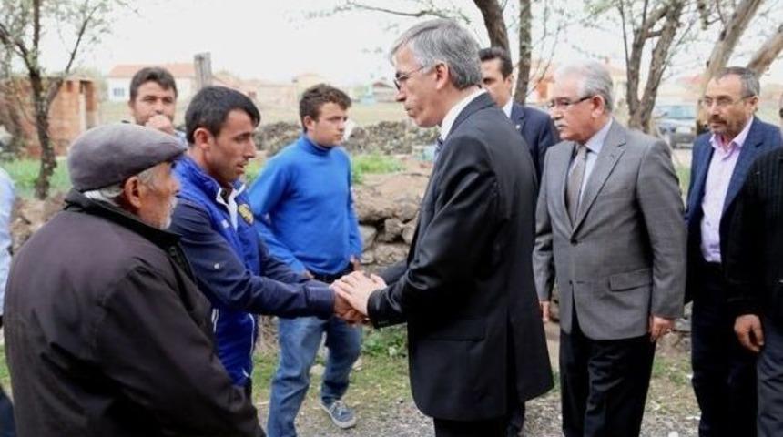 Vali Ataklı'dan Tarhan Ailesine Taziye Ziyareti