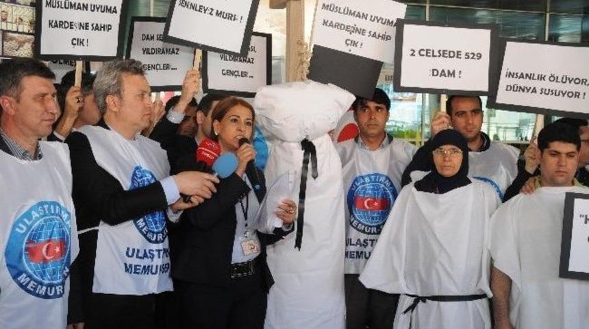 Havalimanında Mısır İ&ccedil;in Darağa&ccedil;lı Eylem