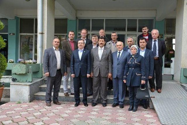 Ak Parti Manisa Milletvekili Aydemir'den, Başkan Selçuk'a Ziyaret
