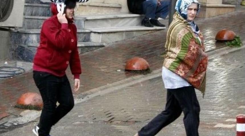 Yağmur Bandırmalıları Hazırlıksız Yakaladı