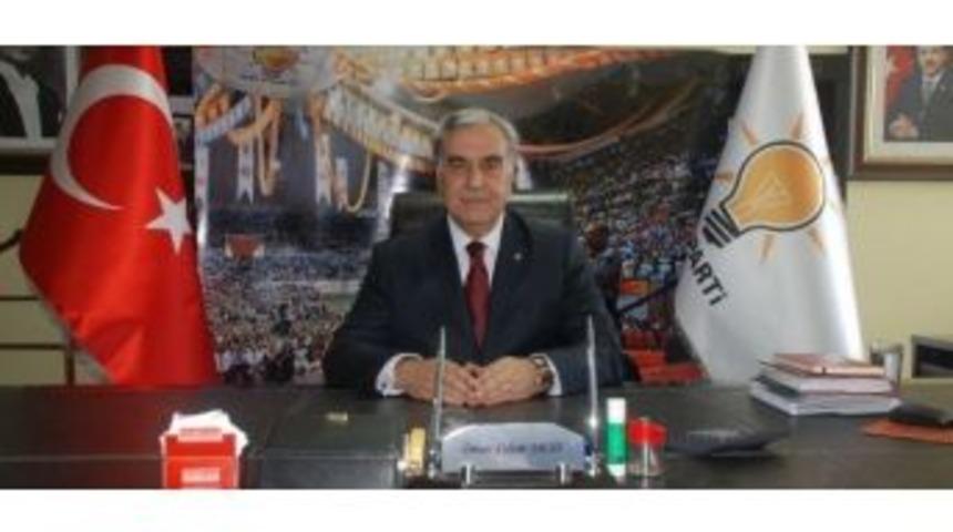 Akay'dan 'g&ouml;revden Alınıyor' İddialarına Tepki