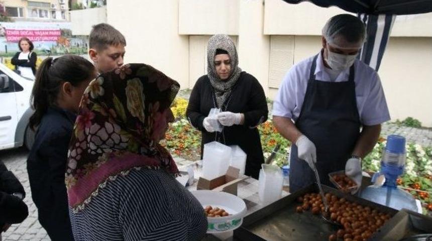 M&uuml;siad, G&uuml;l Ve Lokma Dağıttı