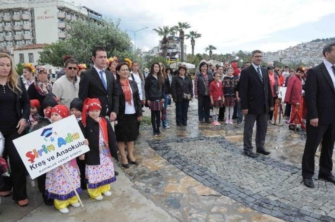 Kuşadası&rsquo;nda Turizm Şenliği