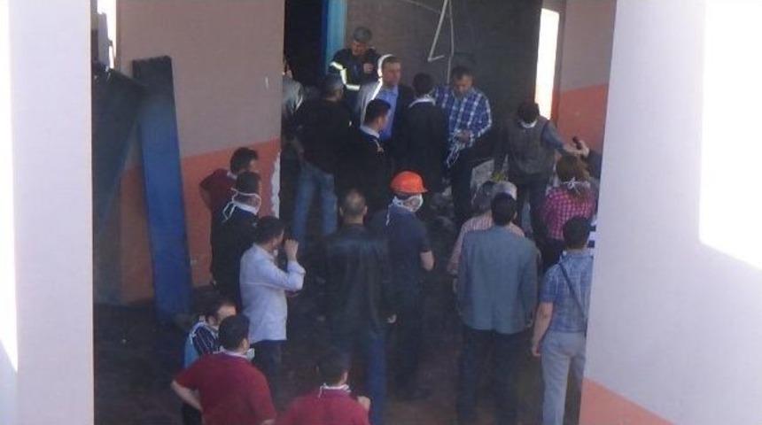 Mk&uuml; Araştırma Hastanesi'nde Yangın Paniği