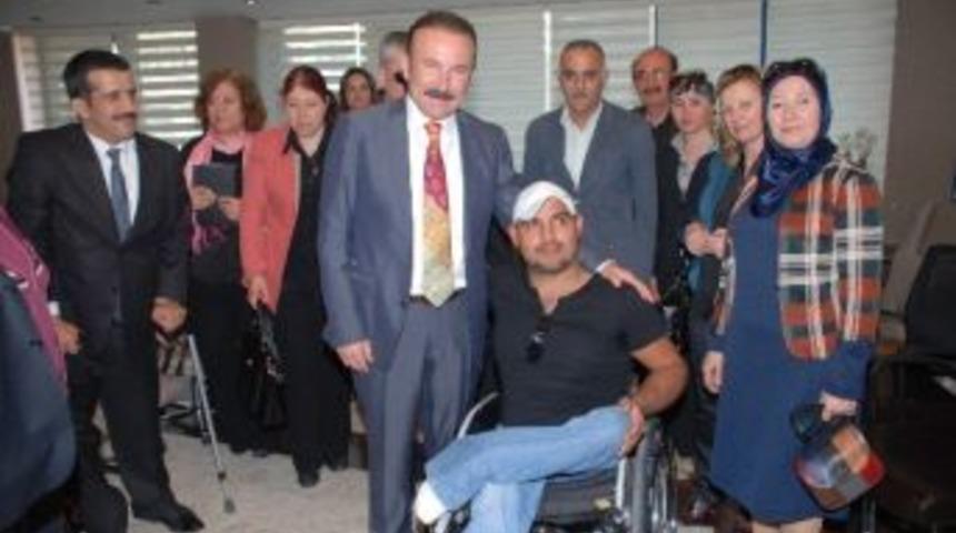 İzmit&rsquo;e Engelsiz Yaşam Merkezi Yapılacak