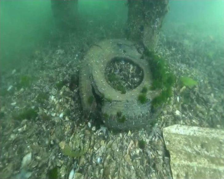 Dalgıçlardan Büyükada Açıklarında Temizlik Dalışı G2