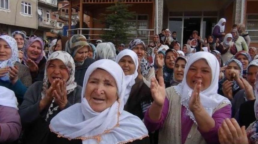 "kuşu Yeniden Belde Olana Kadar Eyleme Devam"