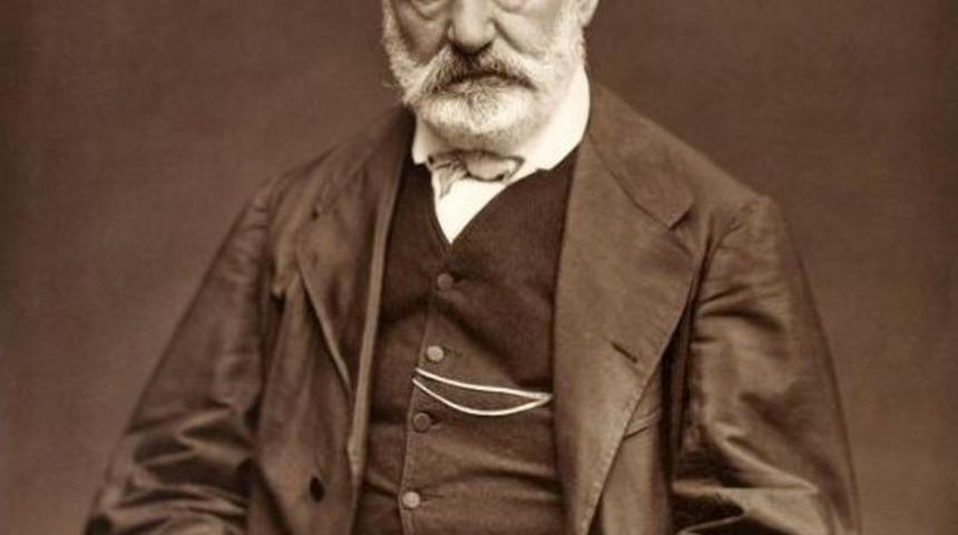 Victor Hugo'nun Hz. Muhammed İ&ccedil;in Yazdığı Dizeler T&uuml;rk&ccedil;e'ye &Ccedil;evrildi