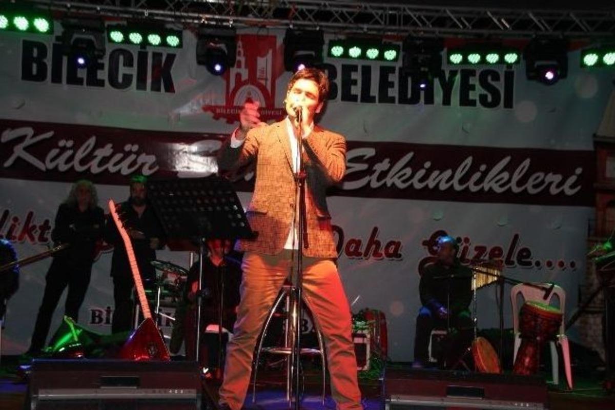 Uğur Işılak Hem &Ccedil;oştu Hem &Ccedil;oşturdu