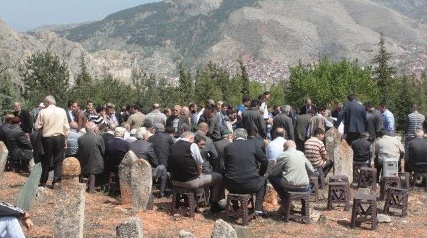 Cenaze Yakınlarına Y&ouml;nelik Hizmet