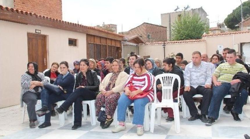 Bergama'da Engelliler De Turizm Haftasını Kutladı
