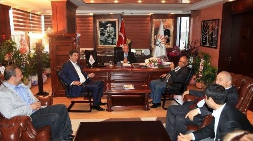 Anadolu Birliği'nden Selvitopu'na Destek