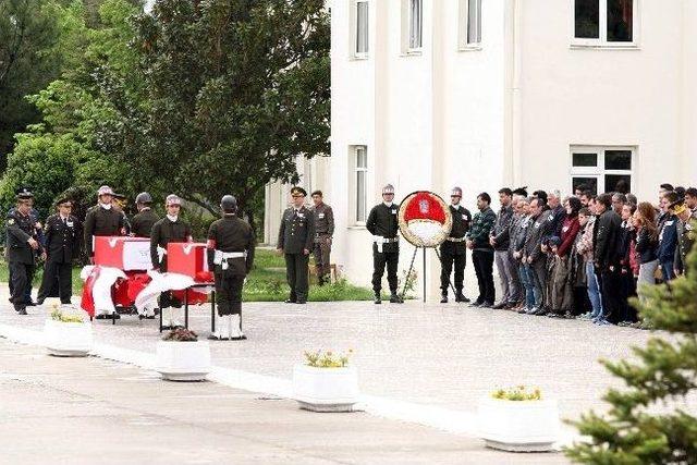 6 Yaşındaki Yusuf Tuğra nın Şehit Babasına En Acı Vedası 1