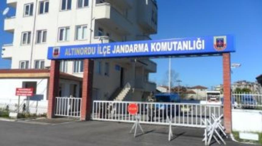 Kale Direğinin Altında Kalan Asker Şehit Oldu