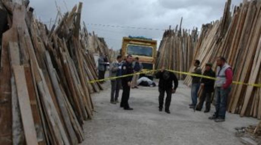 Branda A&ccedil;arken D&uuml;ş&uuml;p &Ouml;ld&uuml;