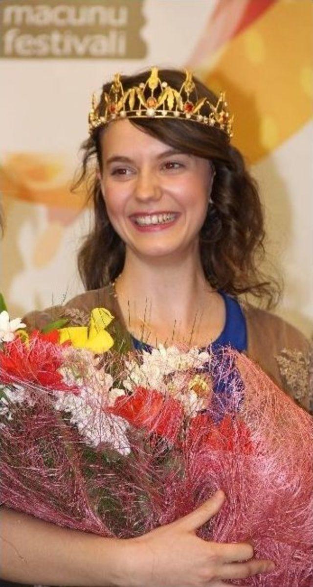 Festivalin Hafsa Sultan ı Seçildi 2