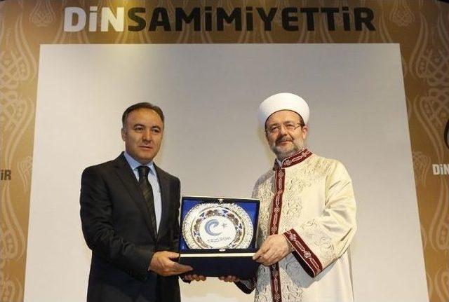 "hz. Peygamber Ve İnsan Yetiştirme D&uuml;zenimiz" Sempozyumu Erzurum&rsquo;da Başladı 3