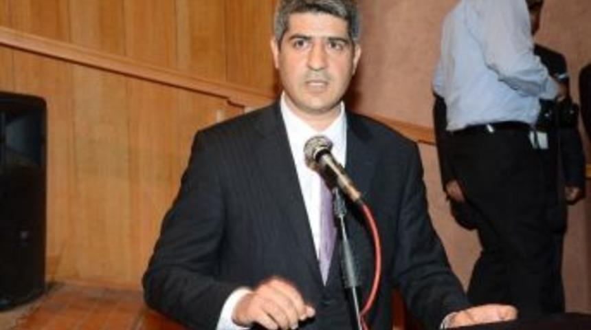 &Ccedil;etikaya'dan "adana'nın Dokusunda M&uuml;hendislik Hizmeti Yok" &Ccedil;ıkışı