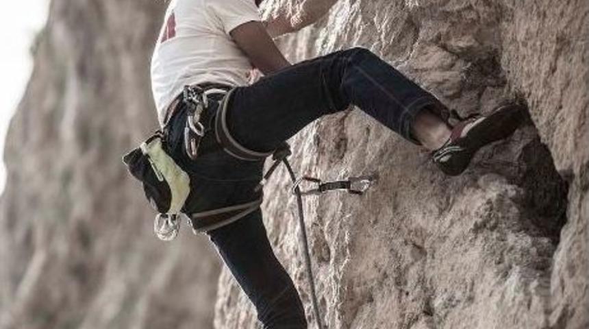 T&uuml;rkiye&rsquo;nin En Uzun Soluklu Kaya Tırmanış Şenliği İzmir&rsquo;de