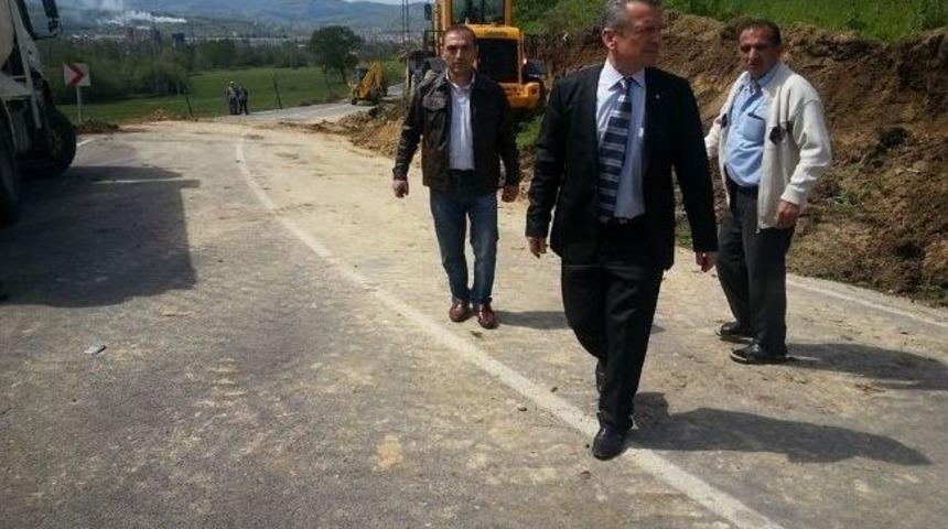 Yeşiltepe Ve Velioğlun&rsquo;da Yol &Ccedil;alışmaları