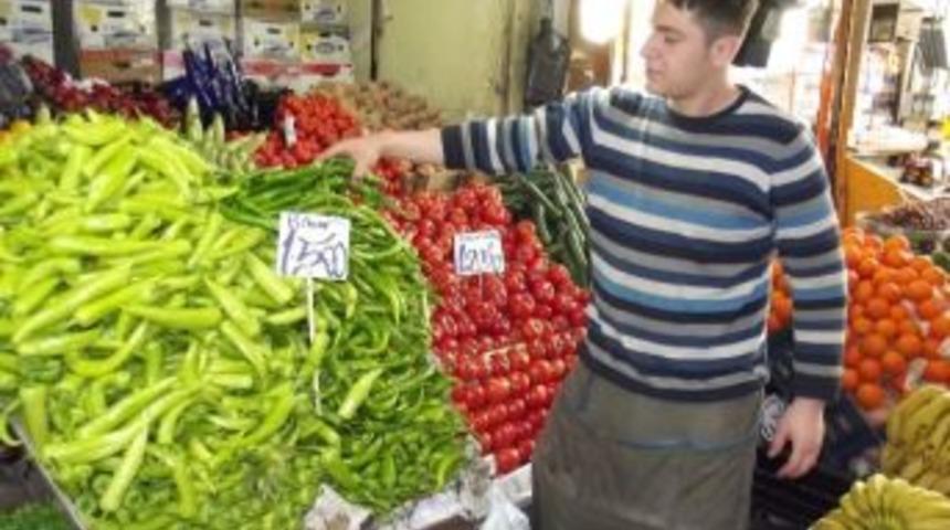 Sebze Fiyatı D&uuml;şt&uuml;, Meyve Fiyatı Y&uuml;kseldi