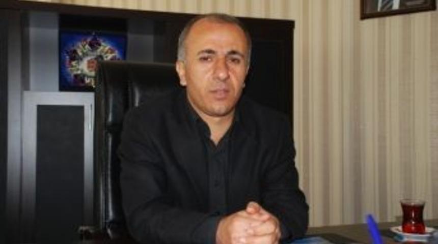 Minib&uuml;s Ve Otob&uuml;s&ccedil;&uuml;ler Oda Başkanı Tekin'den S&uuml;r&uuml;c&uuml;lere Nezaket Uyarısı