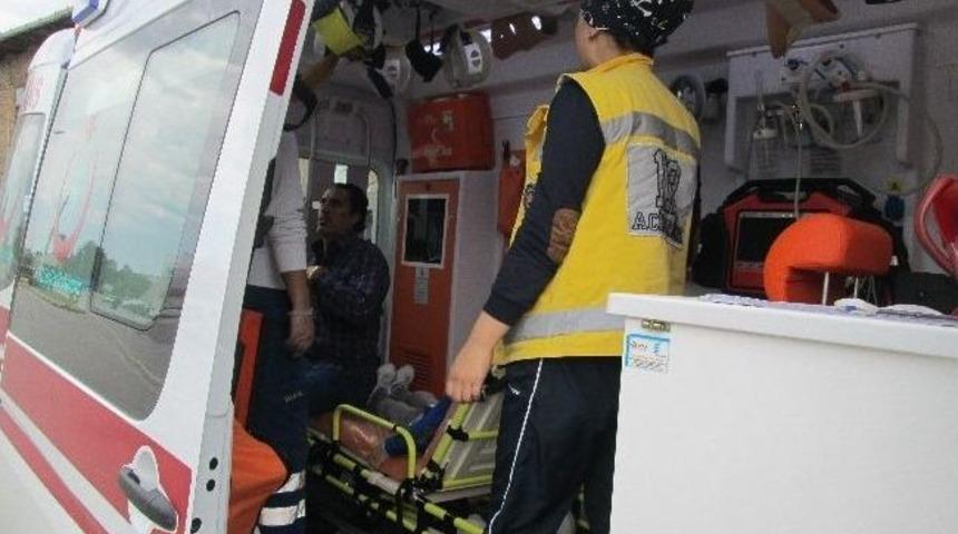 Serdivan&rsquo;da Trafik Kazası: 1 Yaralı