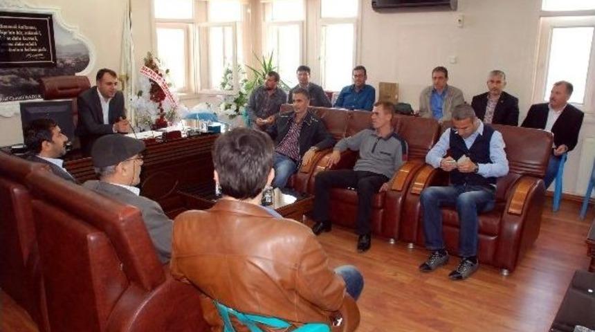 Gazetecilerden Gerger Belediye Başkanı Aslan&rsquo;a &lsquo;hayırlı Olsun&rsquo; Ziyareti