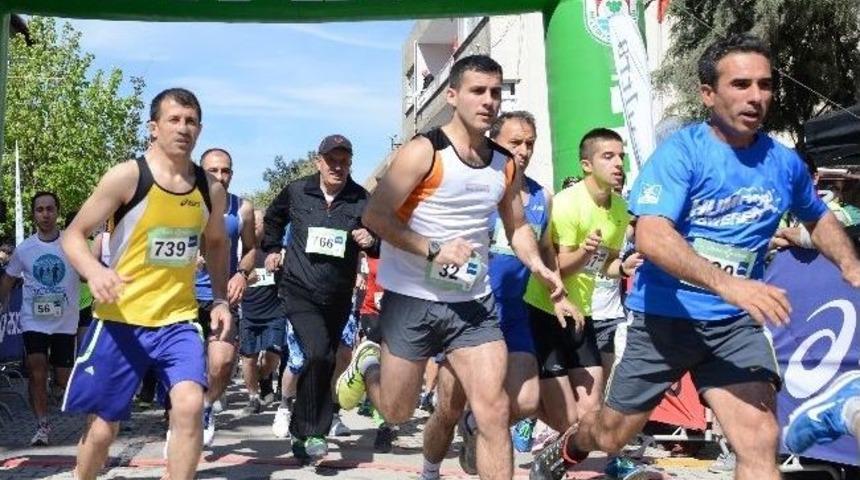 İznik Ultra Maratonu Spor Ve Dostluk Mesajlarıyla Tamamlandı
