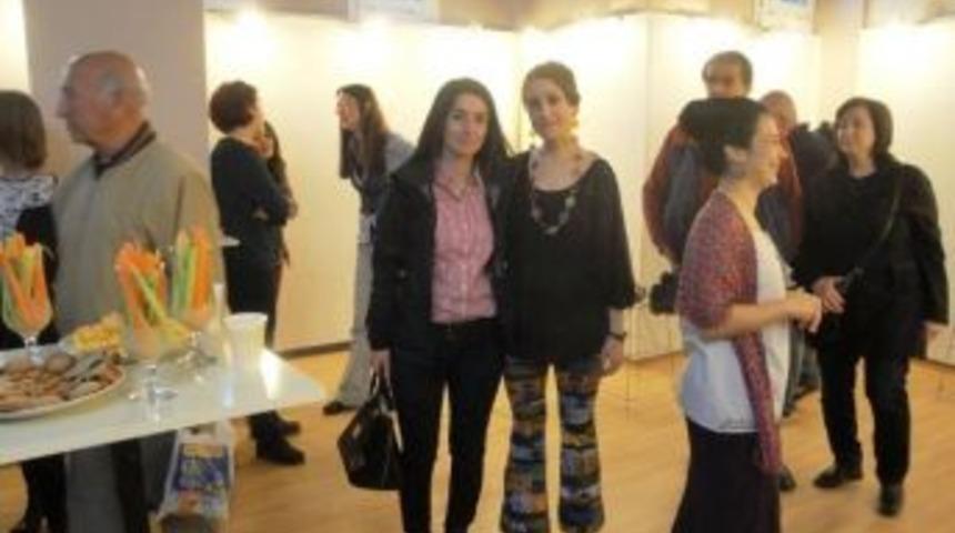 Sanatseverler Seramik Sergisinde Buluştu