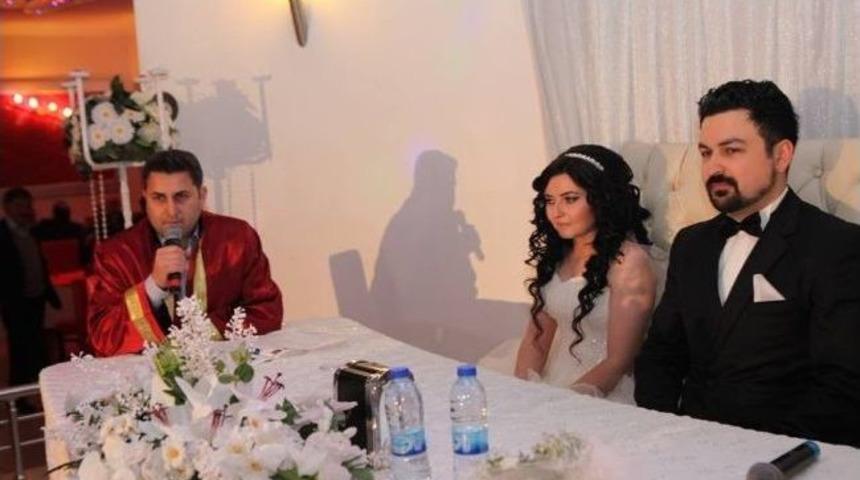 Başkan Eroğlu, İlk Nikahını Kıydı