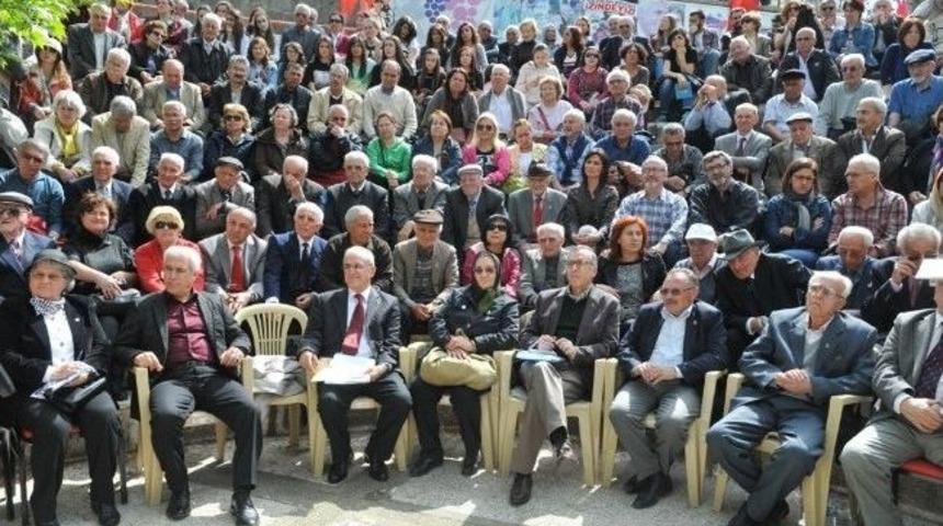 K&ouml;y Enstit&uuml;leri 74 Yaşında