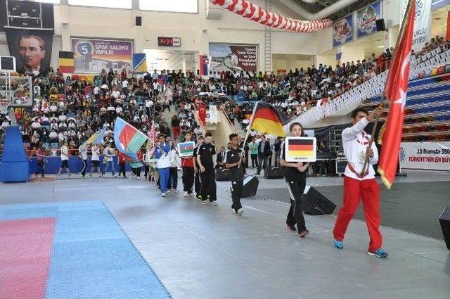 4. Uluslararası Rumi Çocuk Spor Oyunları Konya’da Başladı
