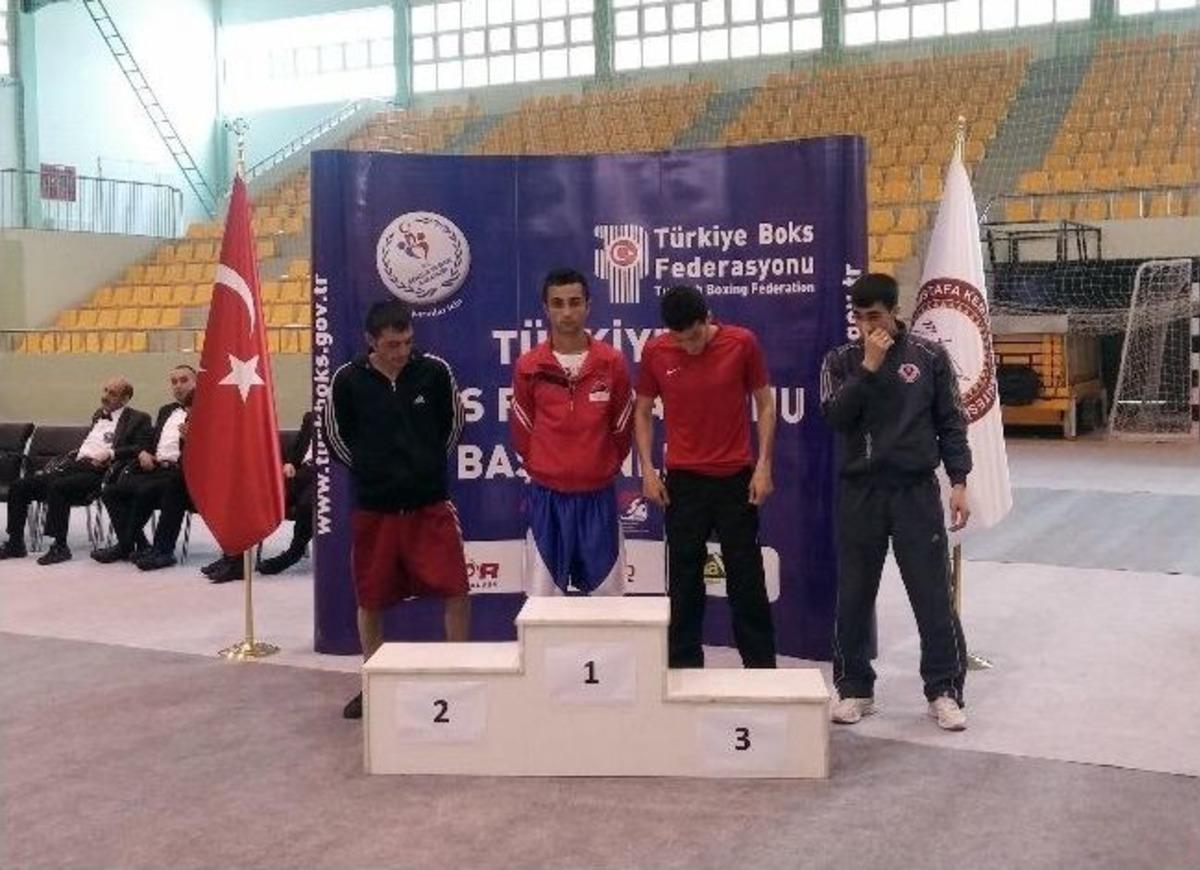 Ağrılı Boks&ouml;r T&uuml;rkiye Şampiyonu Oldu