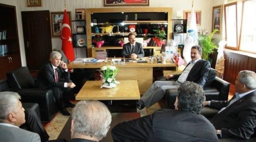 Ak Parti Genel Sekreteri İpek'ten, Başkan Acehan&rsquo;a Hayırlı Olsun Ziyareti