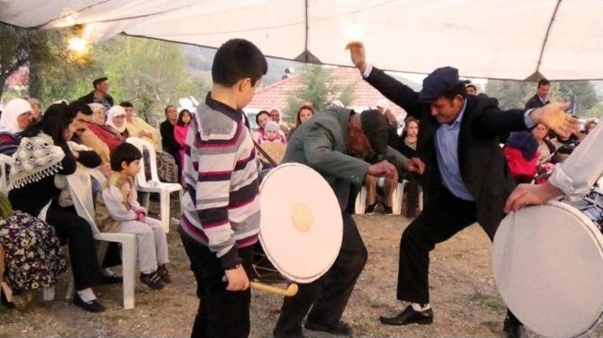 Sazlı S&ouml;zl&uuml; Barış Yemeği