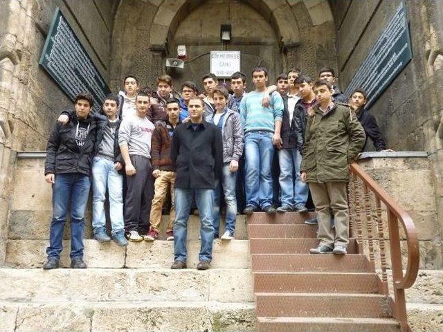 Seyyah Bizim İller Projesi ne Sinoplu Gen&ccedil;lerden Yoğun İlgi 2