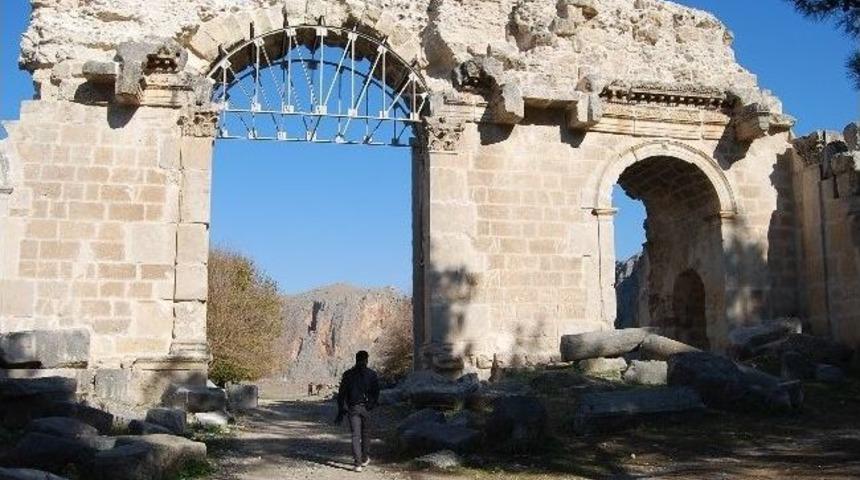 Anavarza Antik Kenti Unesco D&uuml;nya Miras Listesi'nde