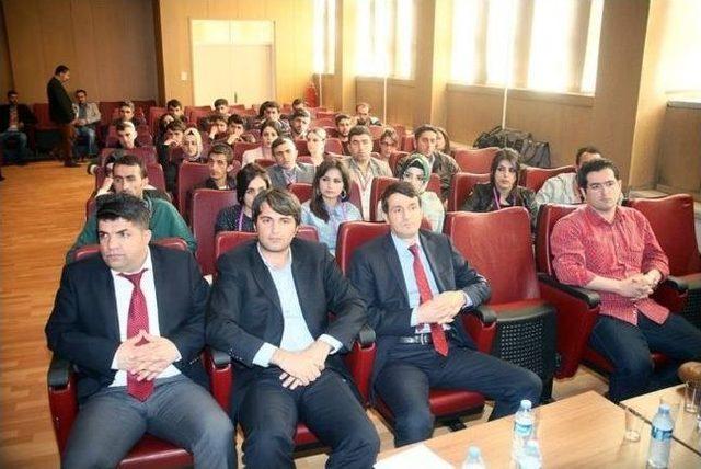 Hakkari’de ‘enerji Üretme Projesi’ Bilgilendirme Toplantısı