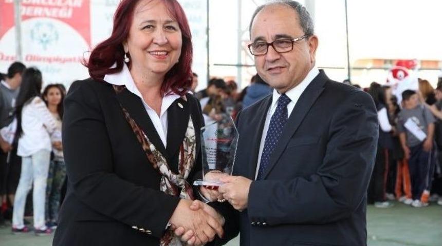 Pa&uuml;, "6.ulusal &Ouml;zel Olimpiyat Oyunları"na Ev Sahipliği Yaptı