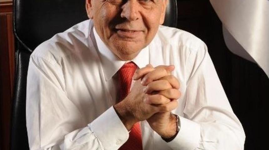 İzmir B&uuml;y&uuml;kşehir Belediyesi'ne Moody's &Ouml;vg&uuml;s&uuml;