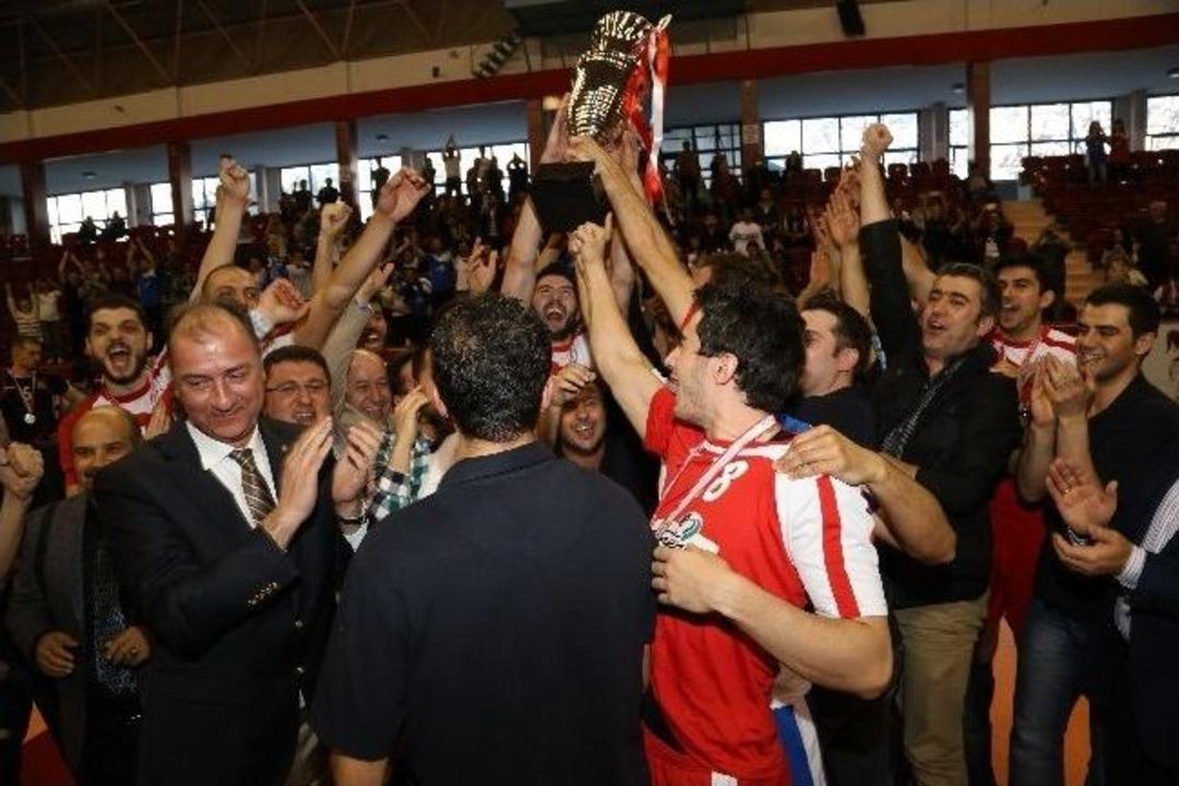 Şahinbey Belediye Voleybol Takımı 1&rsquo;nci Ligde