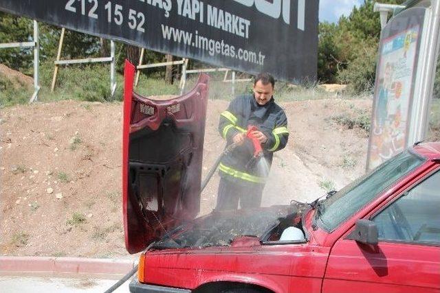 Otomobili K&uuml;l Olmaktan Polis Memuru Kurtardı 1