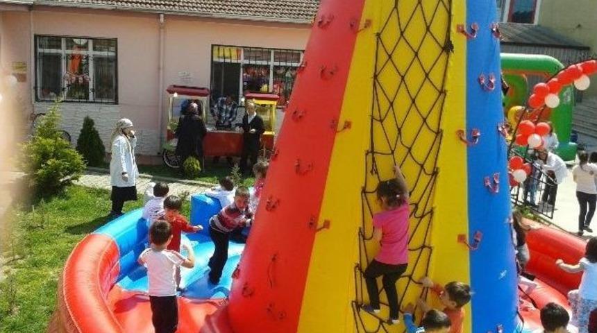 Ş&uuml;kran &Ouml;ney Anaokulunda 23 Nisan Coşkusu