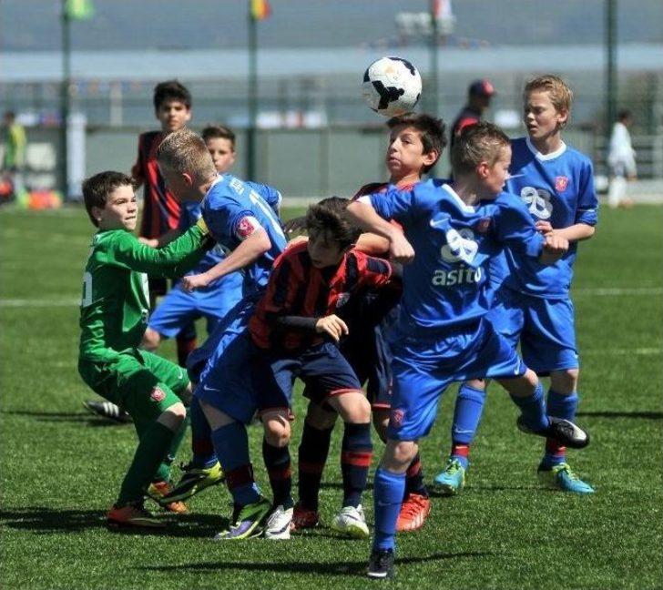 Altınordu'dan Gol, Şov, Futbol G4