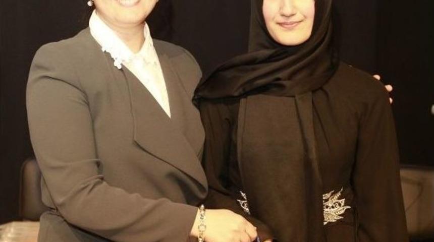 Naat Yarışması&rsquo;nda &Ouml;d&uuml;ller Sahiplerini Buldu