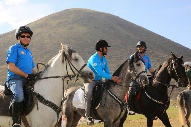 Ali Dağı 4. Atlı Dayanıklılık Yarışları Tamamlandı