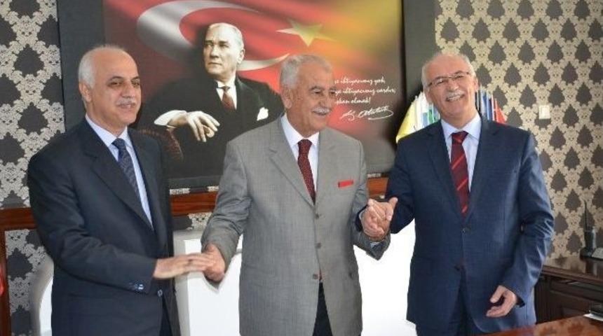 Mehmet Kavuk Camisinin Protokol&uuml; İmzalandı