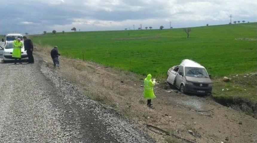 Konya&rsquo;da Trafik Kazaları: 6 Yaralı