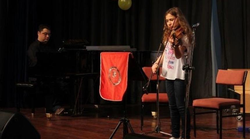 Sdü’de Çocuk Ve Müzik Şenliği